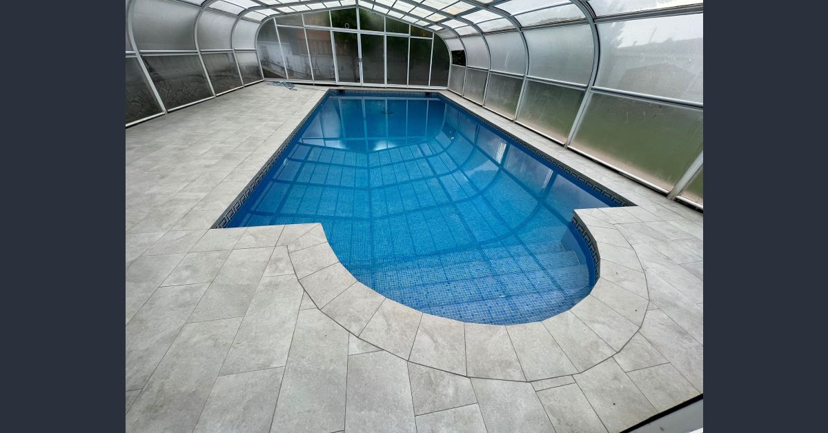 Construimos piscinas cubiertas con cerramiento de aluminio Lloret de Mar, Blanes, Tossa de Mar, Arenys de Mar, Vilassar de Mar, Barcelona, Girona